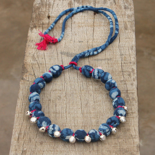 Jhanjhar indigo necklace