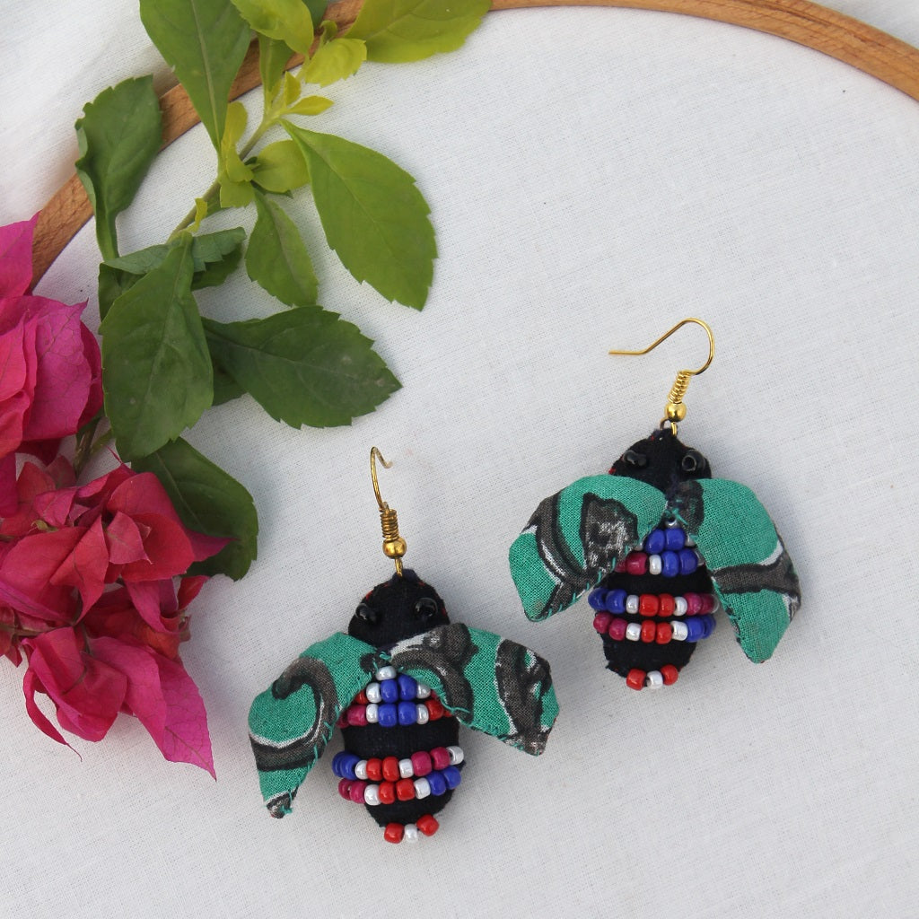 Black bee earring