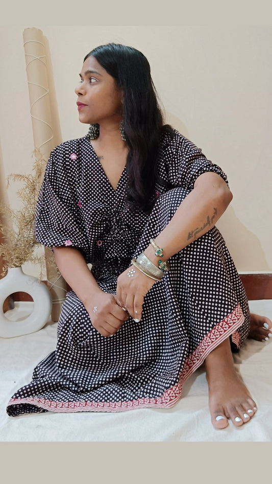 Black polka ruched top set online at bebaakstdio.com