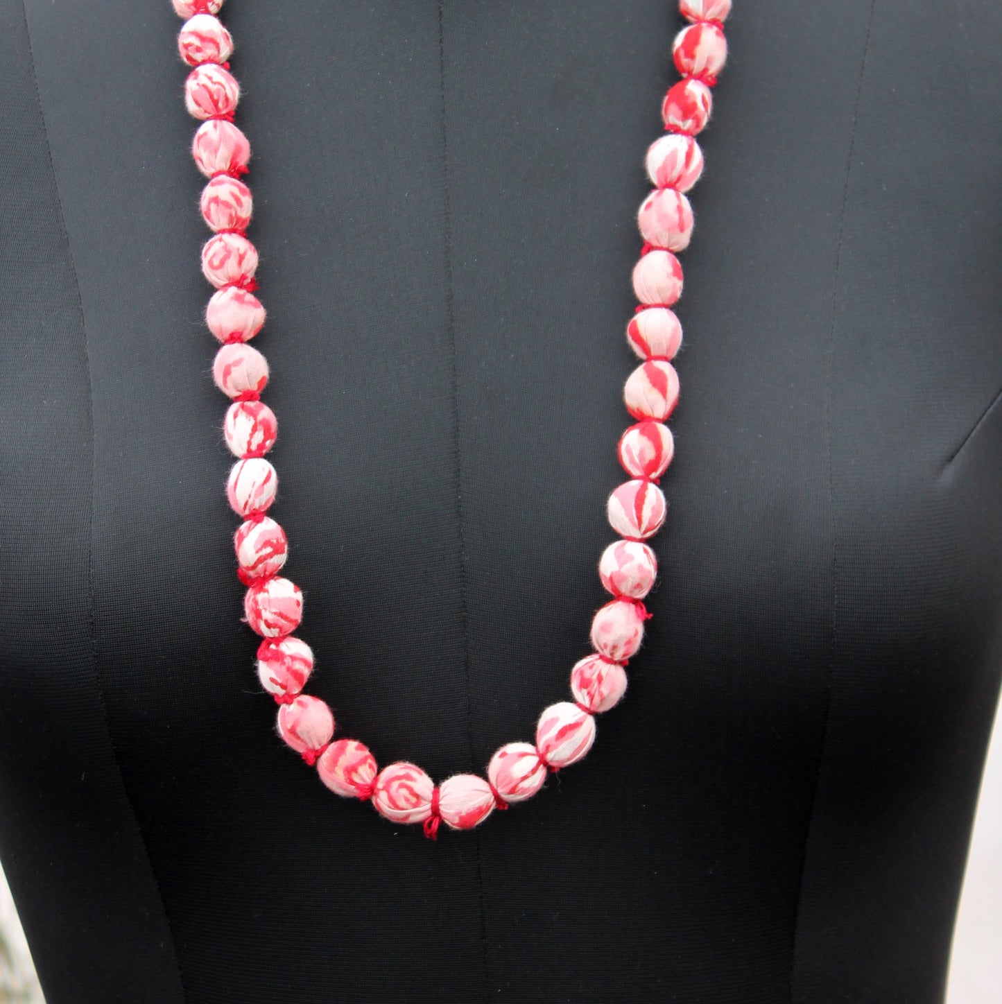 Pink beads long necklace