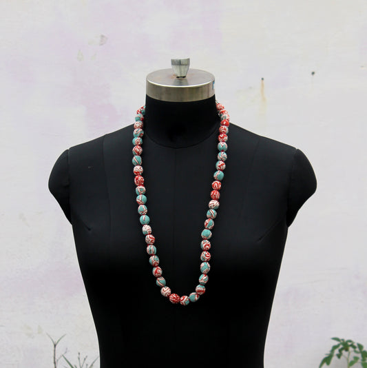 Green beads long necklace