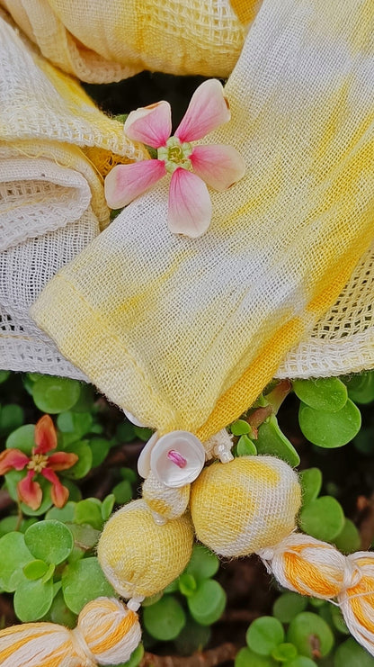 yellow tie&dye cotton stole online at bebaakstudio.com